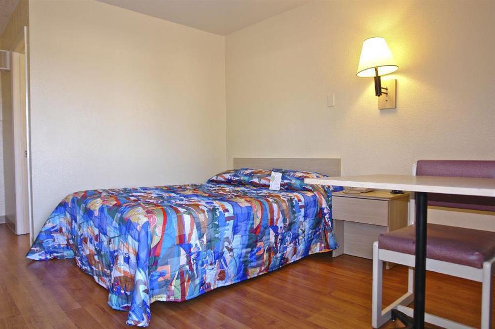 Motel 6-Austin, Tx - North Ruang foto